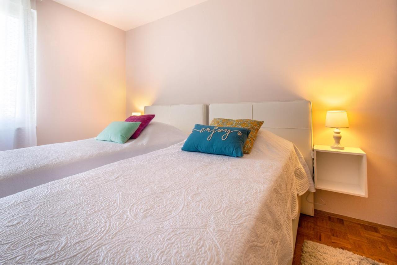 Apartment Amari Спліт Екстер'єр фото